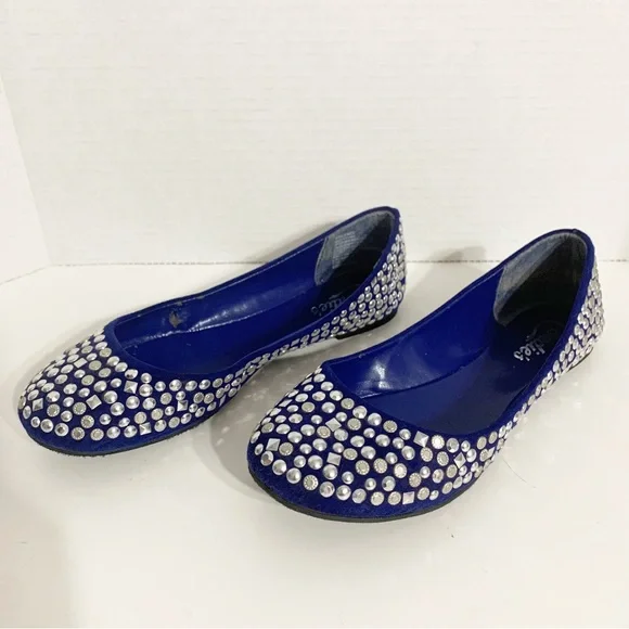 Candies Faux Suede Covered in Silver Toned Studs Rounded Toe Ballet Flats Royal - Picture 1 of 13
